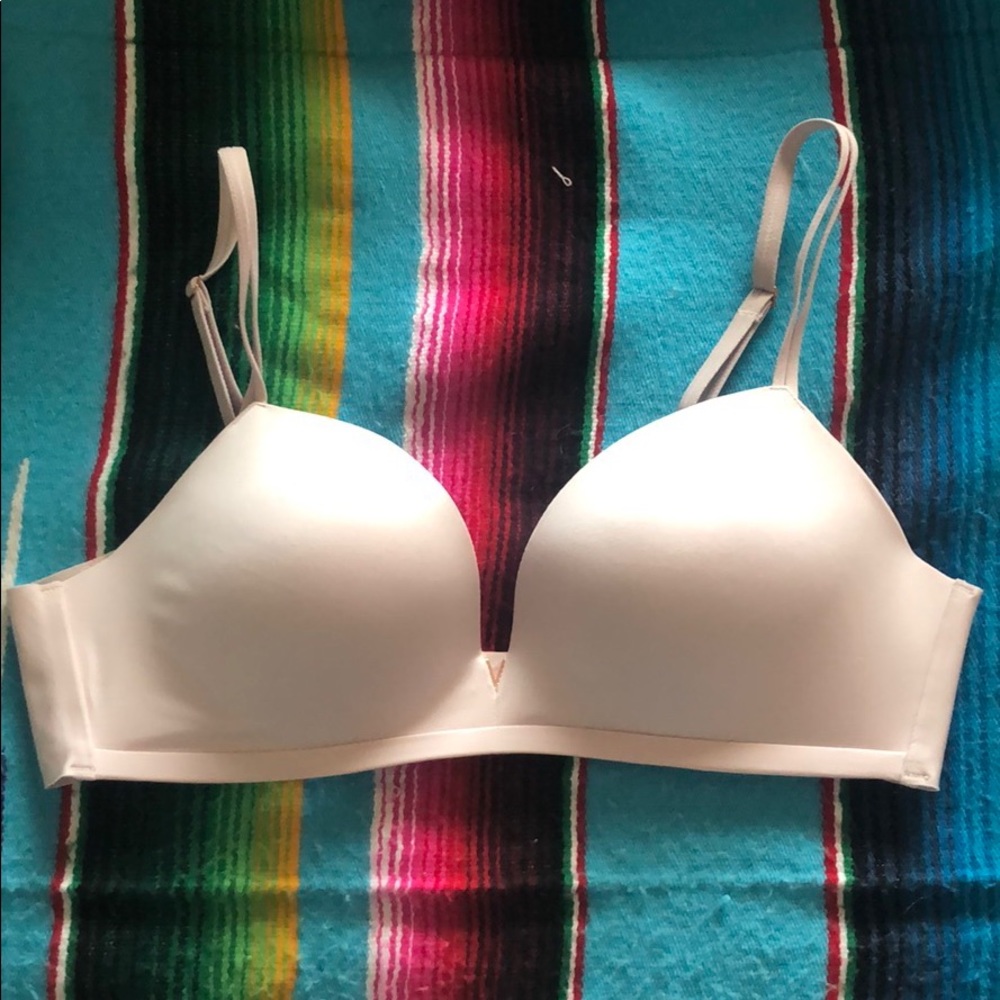 Victoria’s Secret bra! 36B